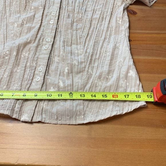 Proportion Petite 4 Season  Button Down Short Sleeve Blouse w Lurex - Picture 8 of 13